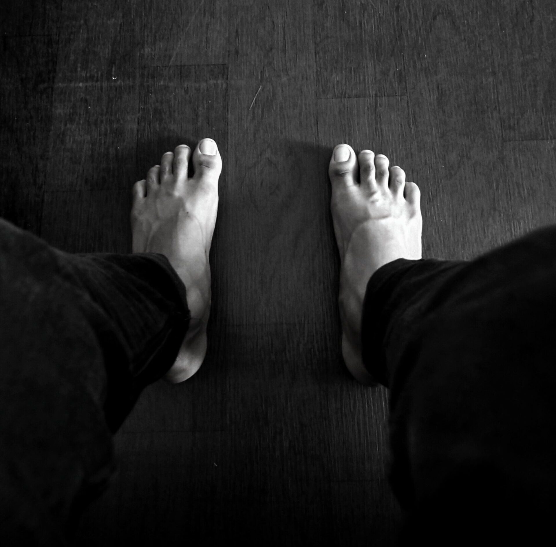 Four Simple Intrinsic Foot Exercises for Happy Feet